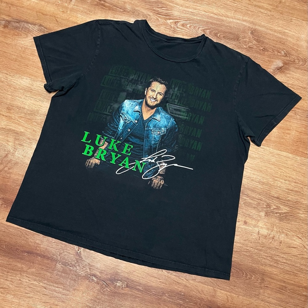 Concert shirt‎